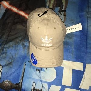 Adidas hat new tag still on